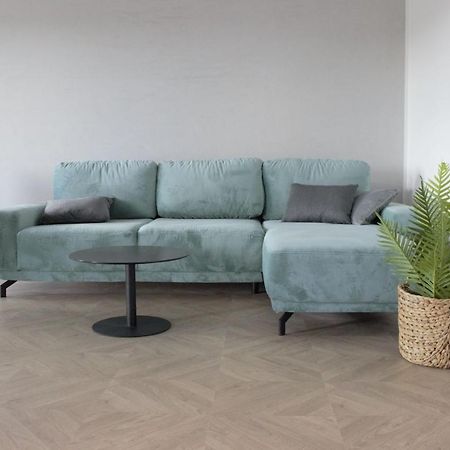 Apartamenty Na Skarpie - Niegocinska 2, Wilkasy Buitenkant foto