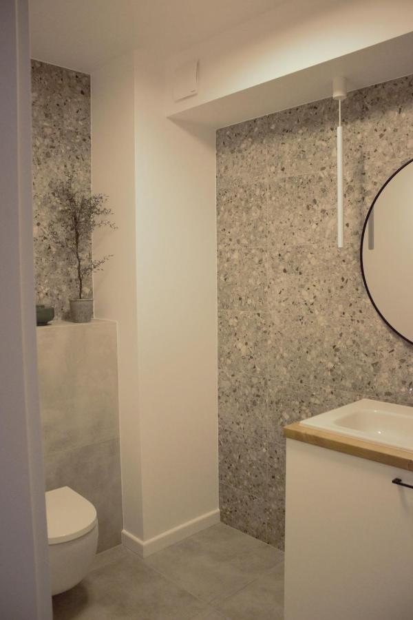 Apartamenty Na Skarpie - Niegocinska 2, Wilkasy Buitenkant foto