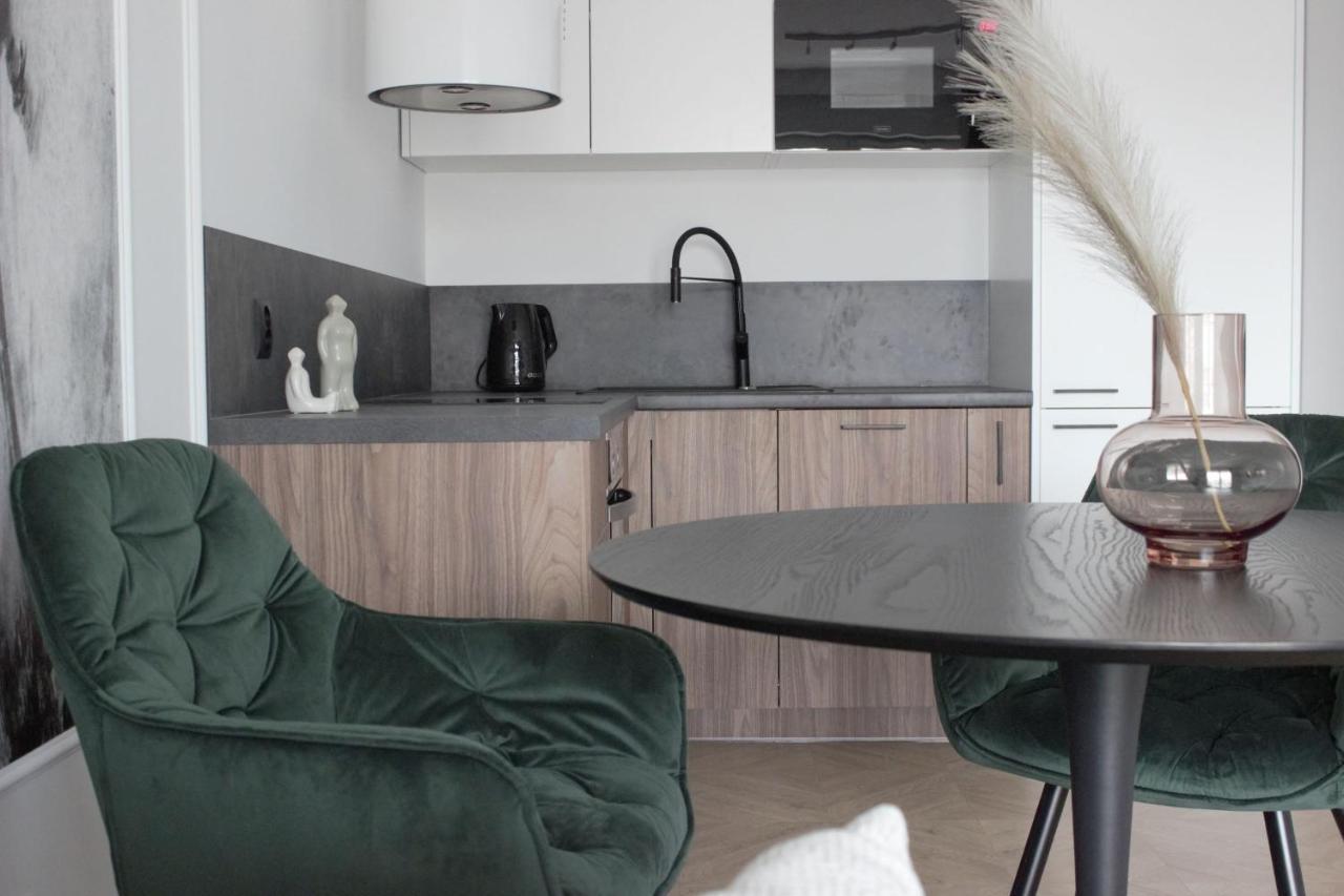 Apartamenty Na Skarpie - Niegocinska 2, Wilkasy Buitenkant foto