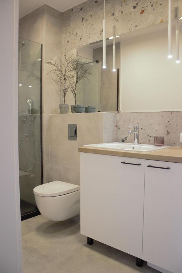 Apartamenty Na Skarpie - Niegocinska 2, Wilkasy Buitenkant foto